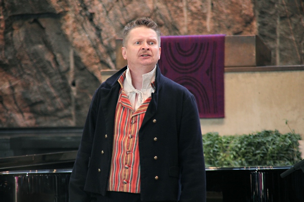 Sininen Hetki 04_40114015