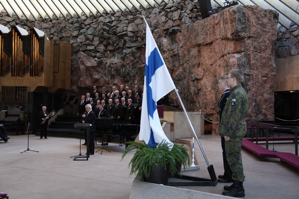 Sininen Hetki 04_40114030