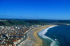 feature-nazare-832x468-227x150